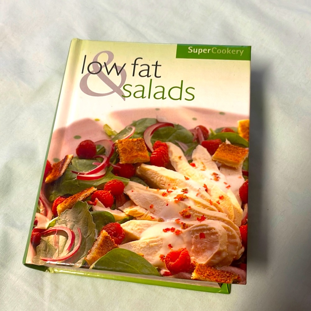 Super Cookery low fat & salads recipe book